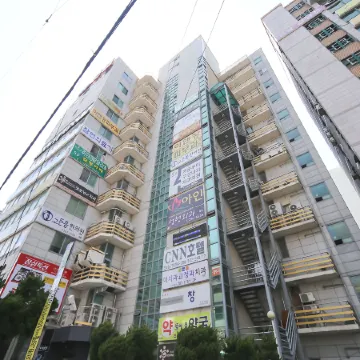 CNN Hotel