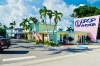 Coconut Cove Resort & Marina Hotels near Drift