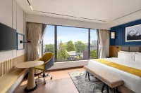 Ramada Encore by Wyndham Siliguri Sevoke Road فنادق في سيليجوري
