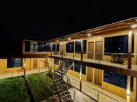 Arya Resort & Spa