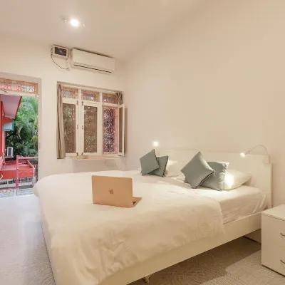 Locul Midtown-Indiranagar Các khách sạn gần Khu công nghệ Bagmane