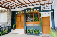 Griya Rafanda Hotels in Patehan