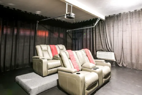 Stylish Hephzibah Home with Fire Pit and Theater Room!