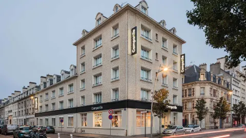 Campanile PRIME - Caen Centre Gare in Кан