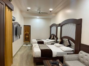 Siddharth Hotel