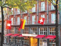Kleinhuis Hotel Baseler Hof Hamburg Hôtels à proximité de : Stade de tennis Am Rothenbaum