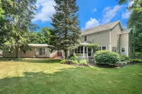 Black River Inn Bed and Breakfast Hotels in Casco Township
