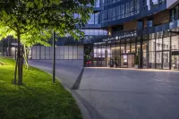 Pullman Tbilisi Axis Towers