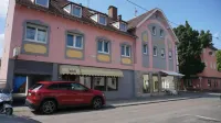 Hotel Hafner- Self check- in Ξενοδοχεία στην πόλη Zuffenhausen