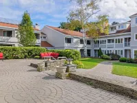 Meadowmere Resort Hotels in Ogunquit