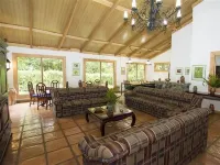 Bosque de Paz Hotels in Bajos del Toro