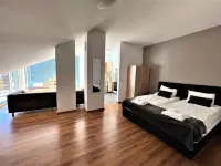Local Stay Hotel, BW Signature Collection - 陽台
