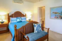 Beacon Hill 304 by Bluescape Hotels near Mullins Bay