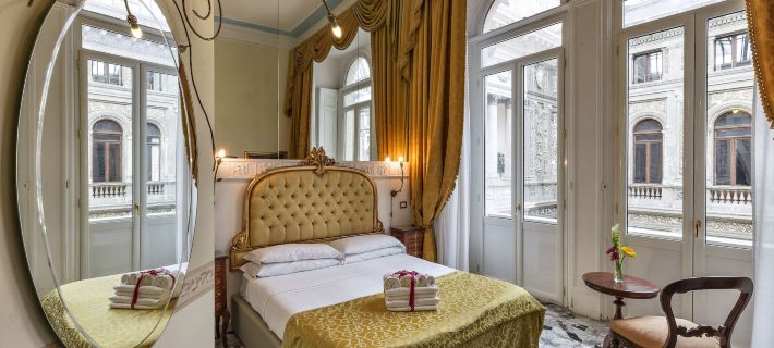 B&B Art Suite Santa Brigida Hotels in Neapel