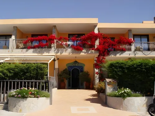 Palm Village Hotels in Notteri