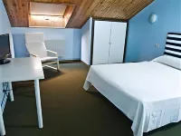 Hotel Voar Hotel dekat Illa Pancha CB.