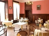 Domaine du Chateau de La Neuville Hotels in Havelange