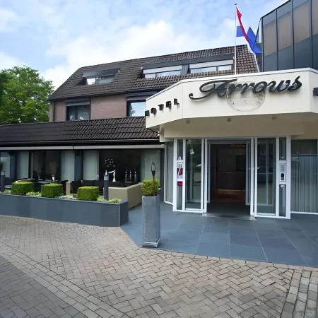 Hotel Arrows