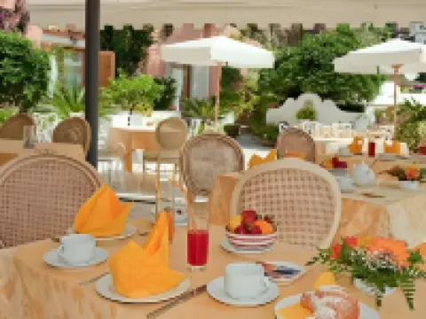 ヴィラ プリンチペ ジョヴァンニ ポジターノのホテル