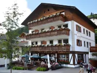 B&B la Tambra - Central with Restaurant