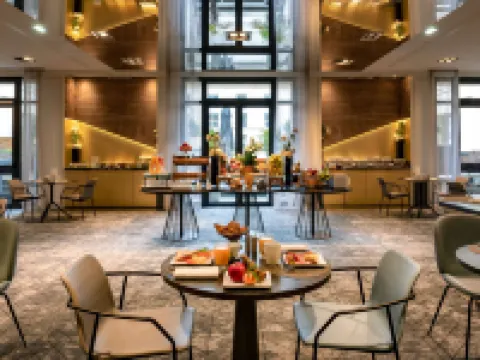 Hôtel le Louis Versailles Château - MGallery Hotels in Versailles