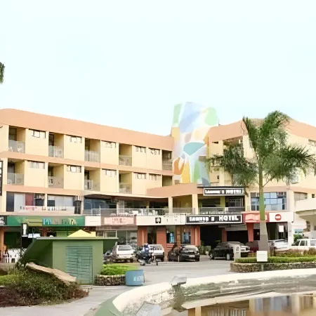 Tawfiqs Hotel