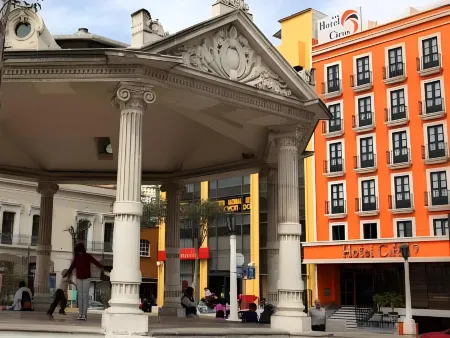 Hotel Ciros