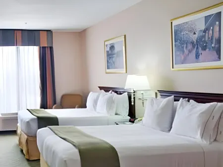 Holiday Inn Express & Suites Livingston