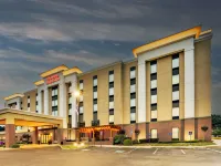 Hampton Inn & Suites Rome - parking