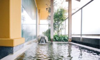 Hana to Hotaru Yu No Sato Yukiguni