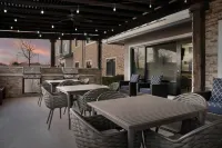 TownePlace Suites Dallas DeSoto - breakfast