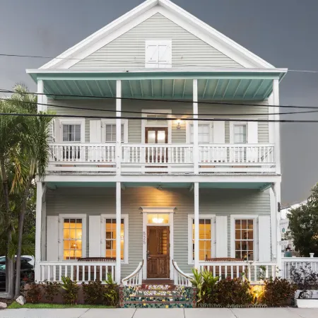 Southernmost Inn Adult Exclusive
