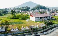 Bamboo Shack Hotels in Bukittinggi