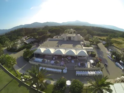 Hotel & Restaurant San Pellegrino Hôtels à : Castellare-Di-Casinca