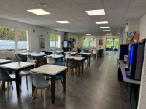 キリヤード エペルネー エペルネーのホテル