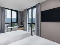 Radisson Hotel Graz Hotels near Lend