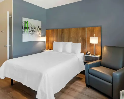 Extended Stay America Premier Suites - Fort Myers - Airport Hotels in Lee County