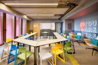 Moxy Luxembourg Airport Hotel di Schuttrange