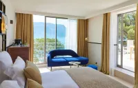 Hôtel les Roches Blanches Cassis Hotels near Casino Barrière de Cassis