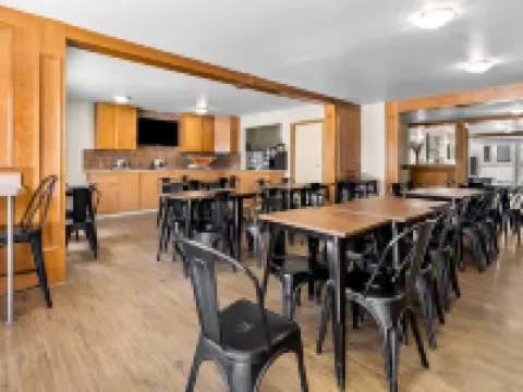 SureStay Plus Hotel by Best Western Drumheller Hotels in Drumheller