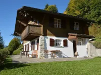 La Ruche, Chalet
