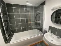St Benedict’s Street Flat with Roof Terrace Hotels in Hellesdon
