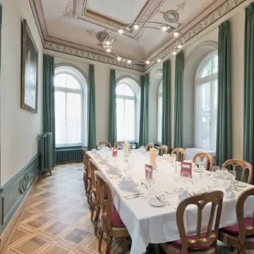 Blume Baden Hotel & Restaurant