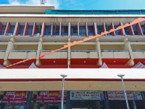 Hotel Chetana 達文蓋雷縣酒店