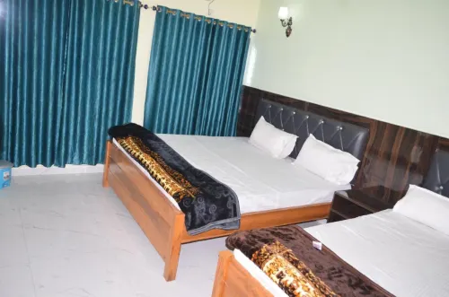 Goroomgo A.V Priya Rajgir Hotels in Nawada
