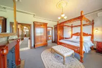 Condor Estate Spacious with Vineyard & Fireplace Hotels in Maslin Beach