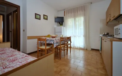 Family friendly apartment with shared outdoor pool