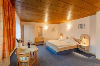 Zur Neroburg Hotel a Hillesheim
