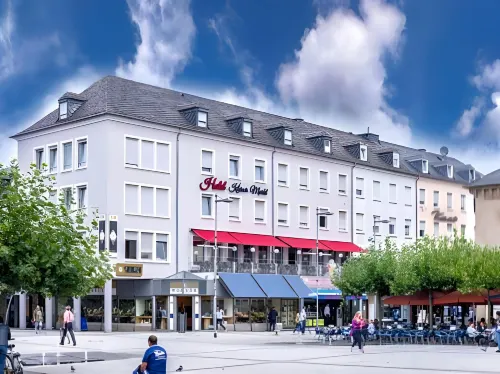 Hotel Kleiner Markt Отели в г. Саарлуис