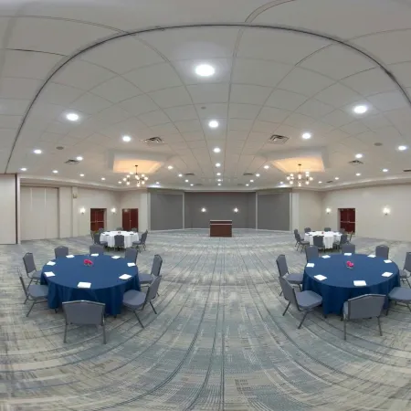 Four Points by Sheraton Cleveland-Eastlake
